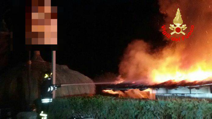 Proseguono le indagini sulle cause dell’incendio allo stabilimento balneare di San Felice #Circeo