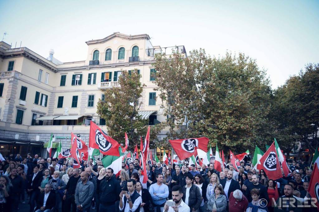 #Ostia, in 500 a comizio CasaPound, Marsella, puntiamo al ballottaggio