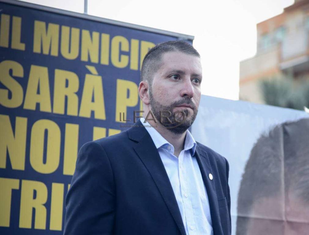 Ostia, Marsella: “Nessuna irruzione in municipio, io sono un consigliere eletto”