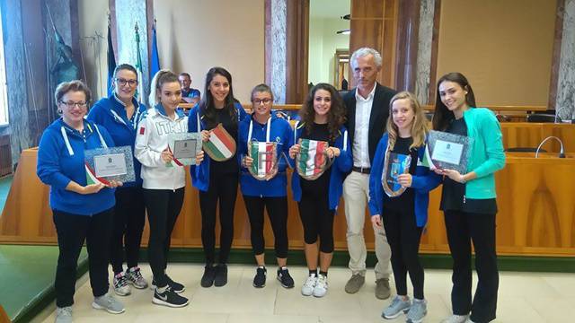 #Latina, il Sindaco premia le atlete della ginnastica e della scherma