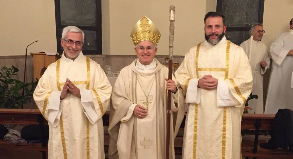 vescovo crociata e nuovi diaconi permanenti