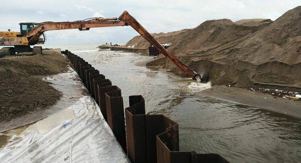 Ostia, Di Pillo ‘Intervento in urgenza per il canale dei pescatori, la ditta utilizzata è regolare’