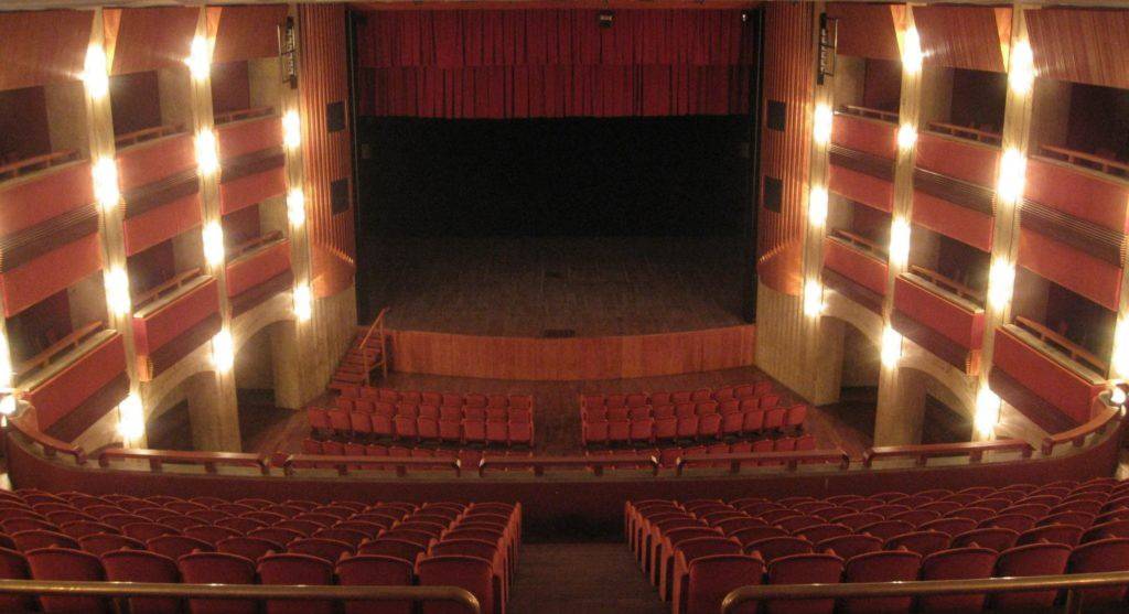 Latina, deserto alla commissione Cultura per il teatro comunale D’Annunzio