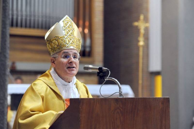 Latina, il vescovo Crociata alla ‘II giornata nazionale contro il bullismo e il cyberbullismo’ a scuola