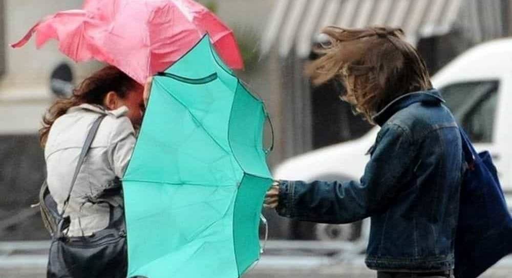 Allerta meteo nel sud pontino: previsti venti di burrasca e temporali