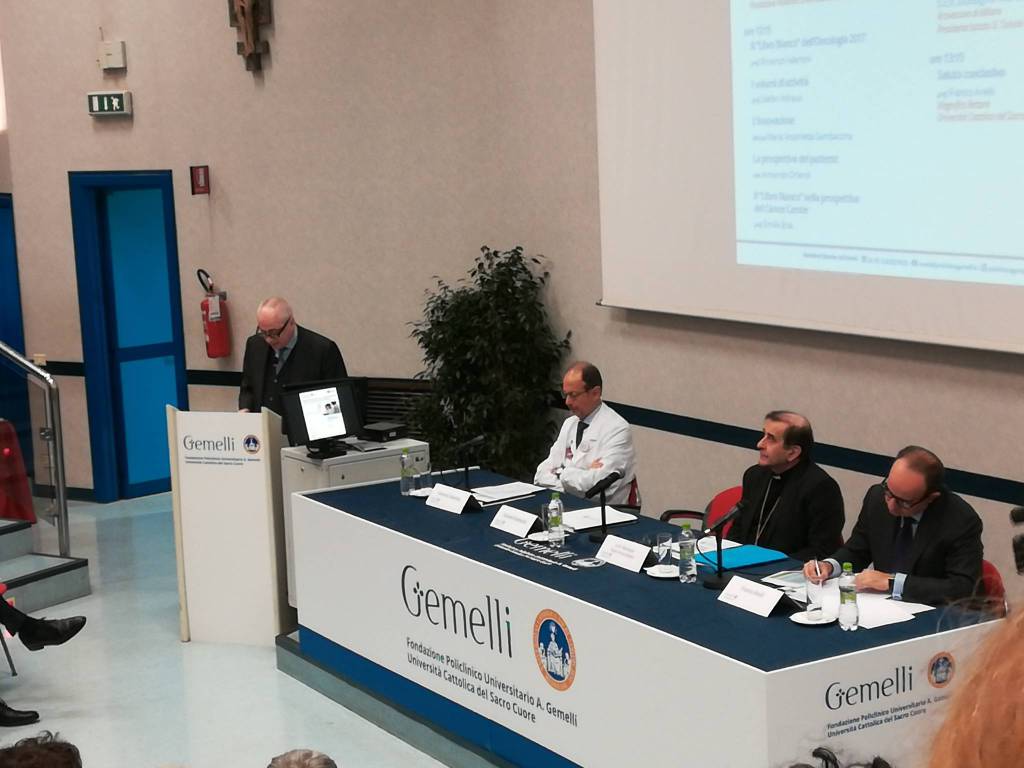 Policlinico Gemelli, presentato il ‘Libro Bianco’, strumento multimediale a servizio dei pazienti