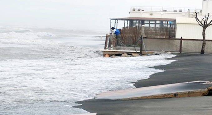 Fiumicino, erosione delle coste, si riunisce la commissione consiliare
