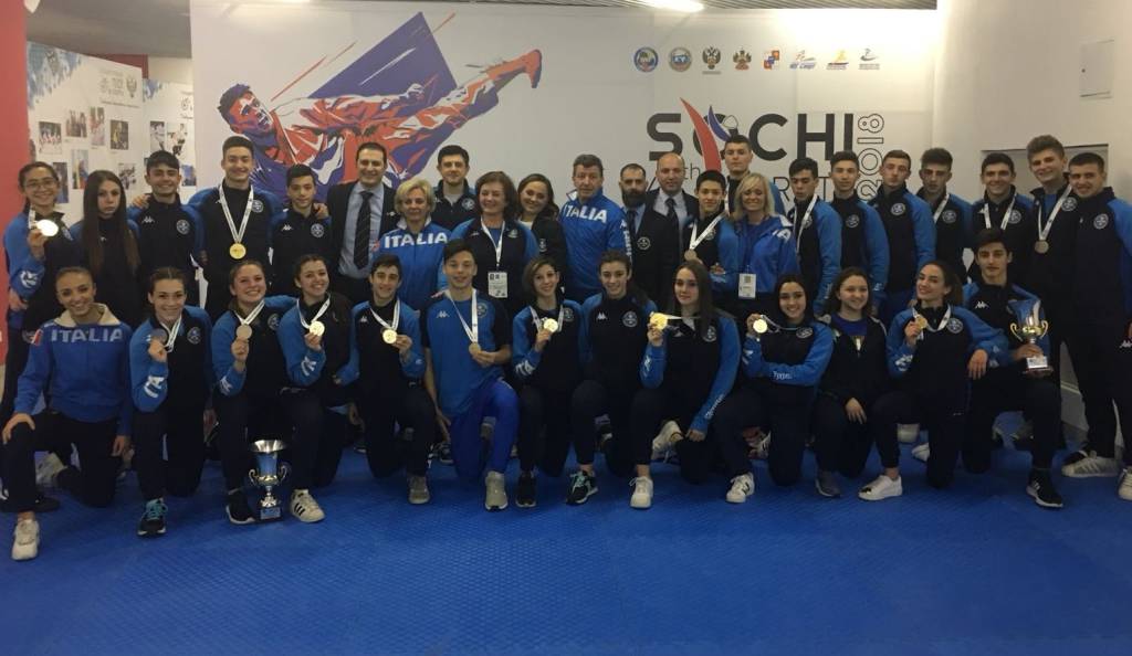 Europei di karate, altre sei medaglie! Ferrara vince l’oro, argento per Landi e le due squadre di kata, Agus e Ruggiero di bronzo