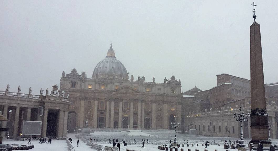 Neve a Roma, disagi e scuole chiuse, il Campidoglio, ‘Ztl disattivate’