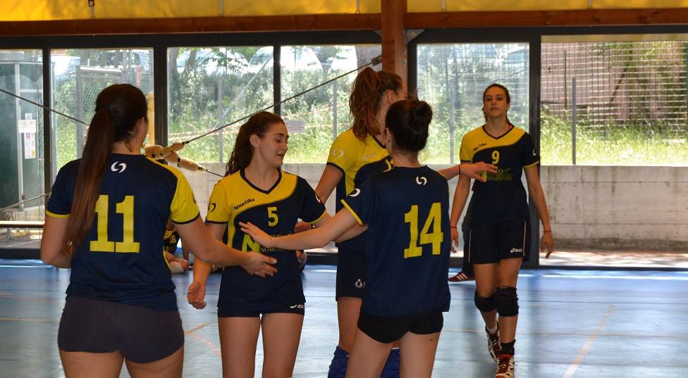 Volley Scuola – Trofeo Acea, bene le squadre ospiti, Bodanza, ‘Che emozione battere il Nomentano!’