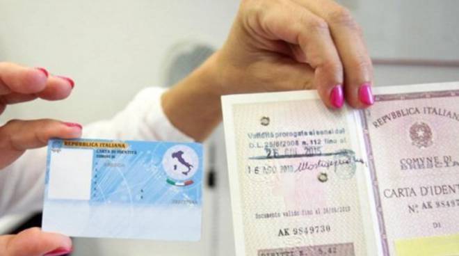Disagi a Fiumicino per il ritiro delle carte d’identità, Baccini: “Il Sindaco adegui il servizio”