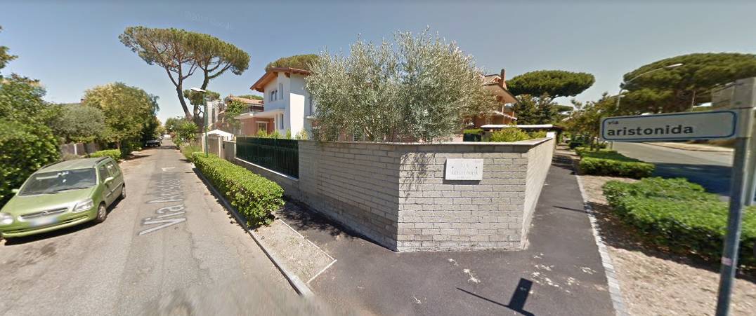 Casal Palocco, anziani rapinati in casa in pieno giorno vicino all’ex Drive In