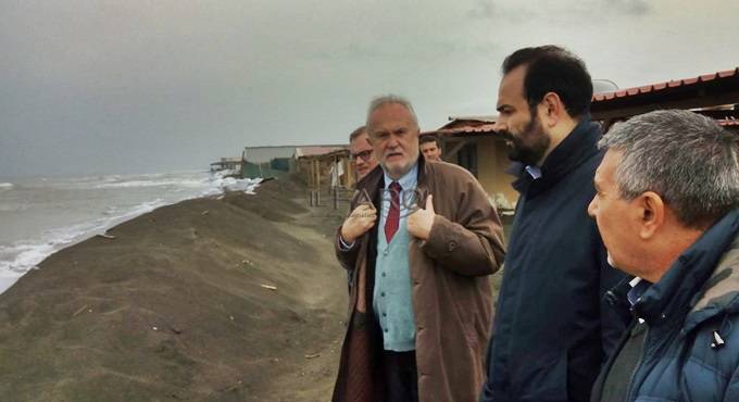 Erosione a Fiumicino, ‘entro giugno 650mila euro per geotubo e ripascimento’