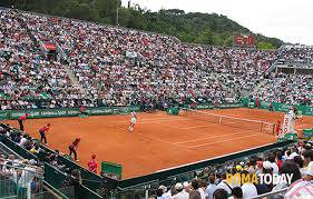 Roma come Wimbledon? Il dibattito sull’esclusione dei tennisti russi e bielorussi