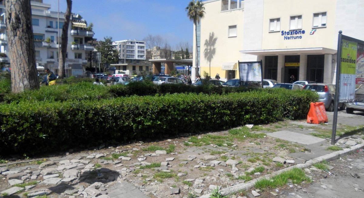 Nettuno, piazzale nuovo davanti alla stazione dei treni, entro Aprile parte il cantiere 