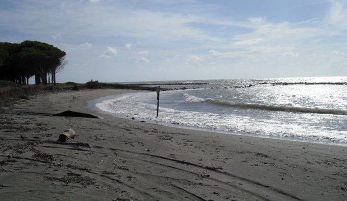 Tarquinia per l’ambiente, pulizia e passeggiata alla spiaggia di san Giorgio