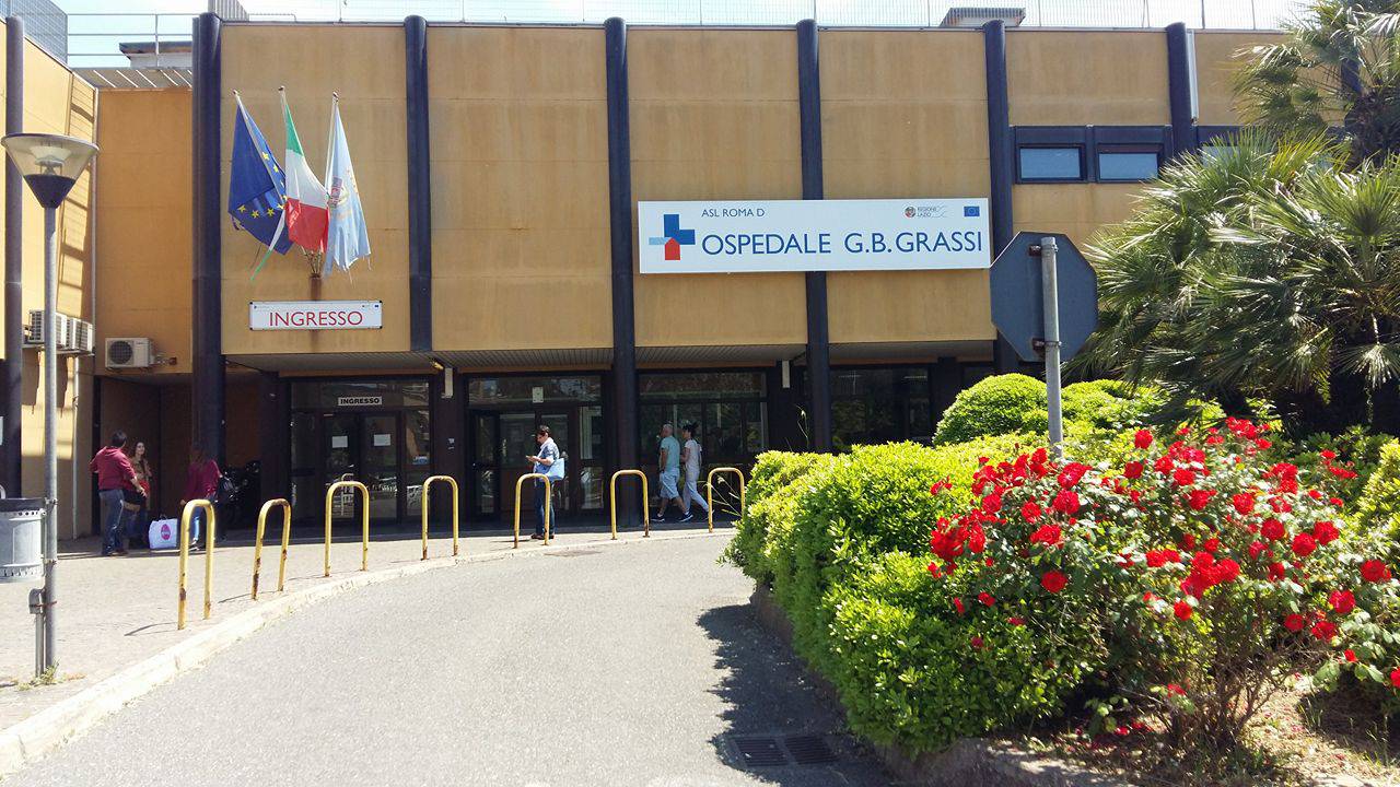 Fake news sul covid-19 a Ostia, indagine della Polizia postale