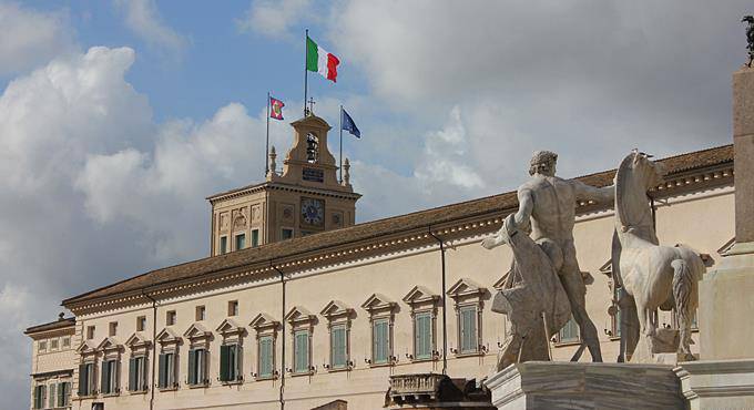 Mattarella valuta nuovamente il governo Lega-M5S, Savona ministro ma non dell’Economia
