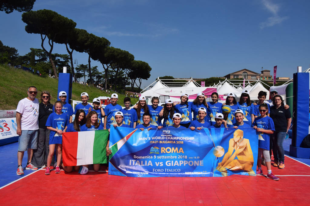 Pallavolo, la Coppa del Mondo e i giovani di Roma aprono la Race for the Cure