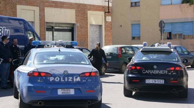 Civitavecchia, Polizia e Carabinieri arrestano due estorsori campani