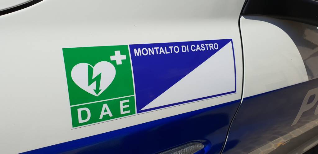 Un defibrillatore semiautomatico sui mezzi della Polizia locale di Montalto