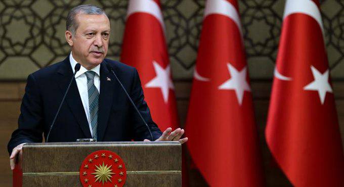 Guerra in Siria, Erdogan: “Non dichiareremo mai cessate il fuoco”