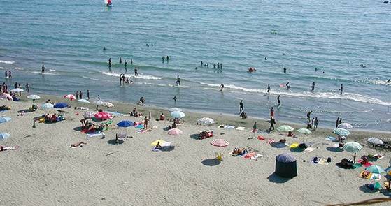 Mare di Ardea inquinato per 4 chilometri, interdetta la balneazione: ecco dove