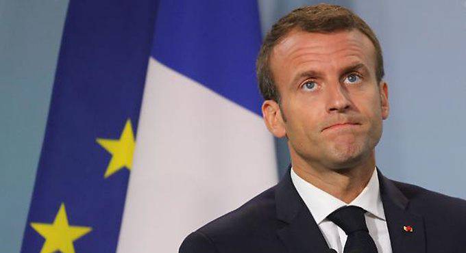 Francia, il presidente Macron è positivo al Covid-19: scatta l’isolamento