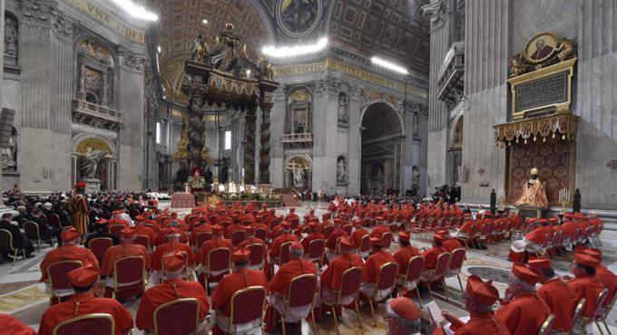 Il Papa ai nuovi Cardinali ‘La vera autorità del pastore è servire Cristo nei fratelli’