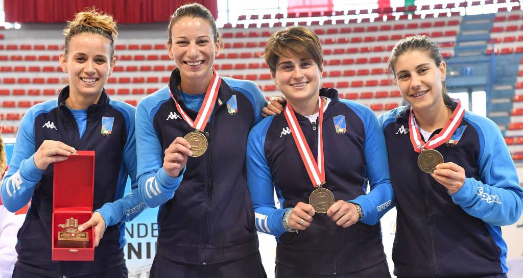 Fiamme Gialle, sciabola di bronzo a Tunisi, Vecchi e Gulotta sul podio
