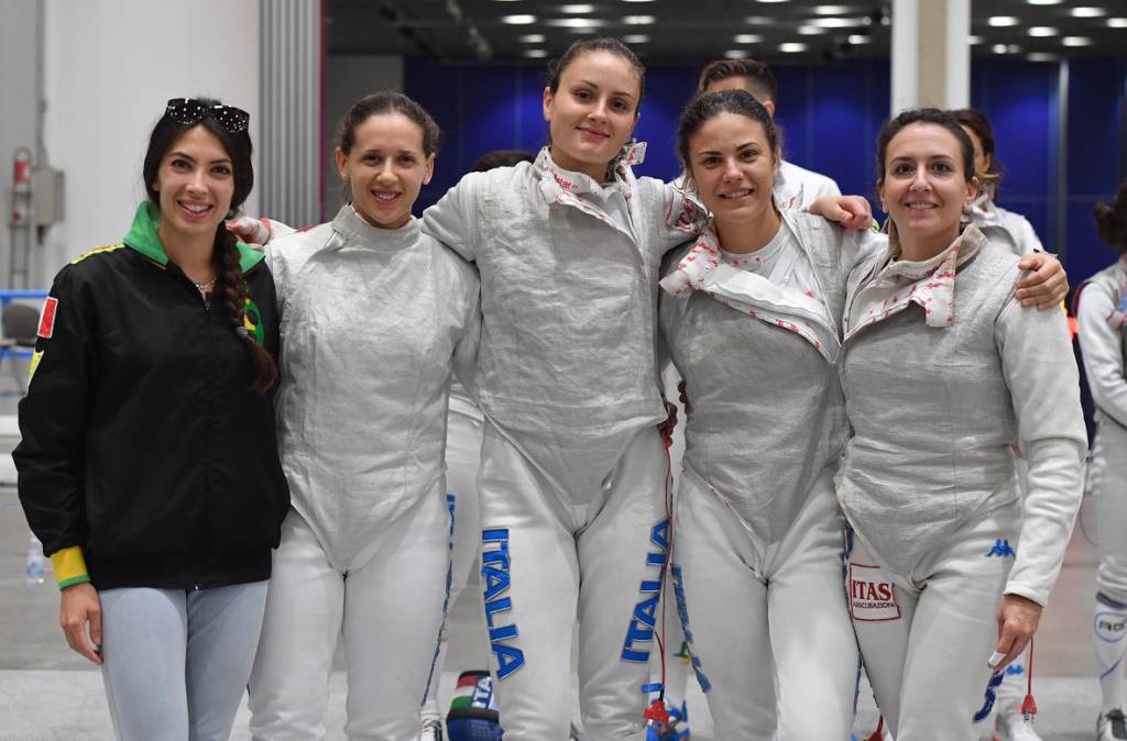 Scherma, conclusi i Campionati Assoluti di Milano, tante medaglie e festa in pedana