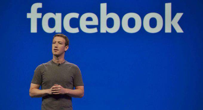 “Chi nega la Shoah non sarà rimosso da Facebook”, è bufera su Zuckerberg