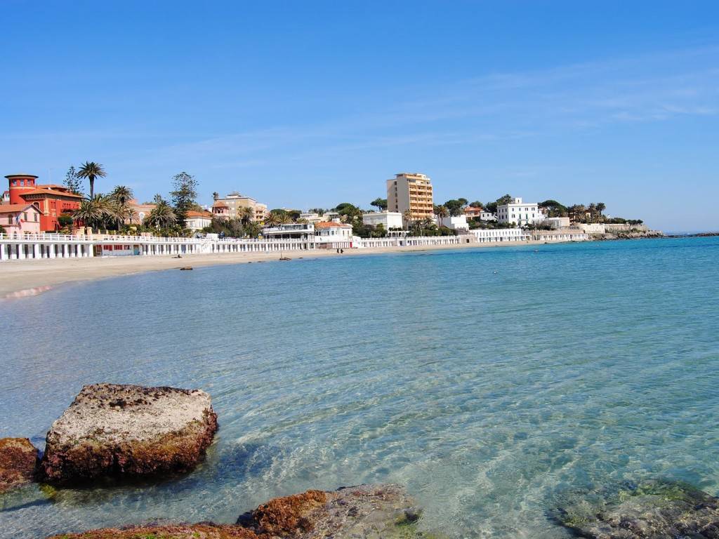 Santa Marinella, parte l’operazione “Spiagge sicure”