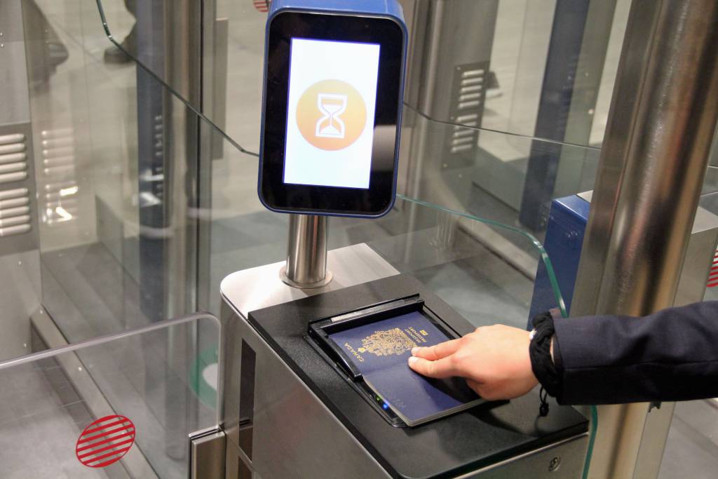 Attivato l’E-gate per il Canada, Fiumicino primo hub italiano nel mondo per l’automatizzazione del controllo passaporti