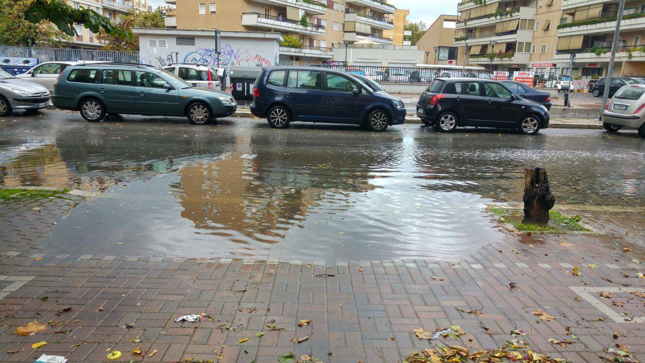 Sinistra Italiana X Municipio: ‘Caditoie ostruite e strade allagate al primo acquazzone’