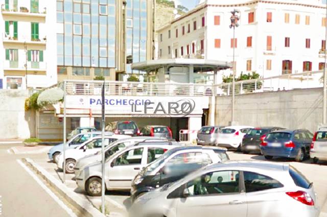 Parcheggio multipiano chiuso, Orlandi: “A Formia economia locale sempre più in crisi”