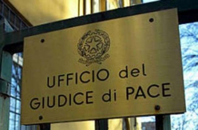 Gaeta, sede del Giudice di Pace a rischio chiusura, ieri il vertice in Tribunale