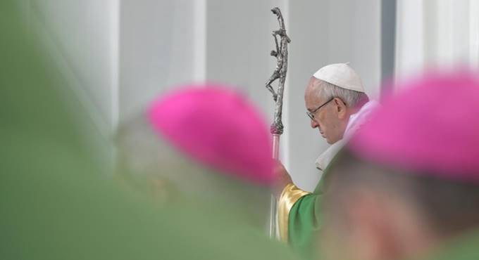 Pedofilia, il Papa aumenta le norme per la protezione dei minori in Vaticano