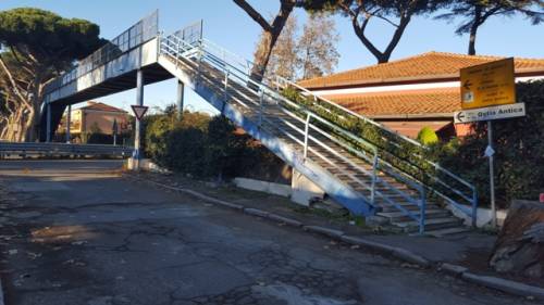 Ostia, Picca-Conti (Lega): “Fermi i progetti per accessibilità area stazione Ostia Antica”