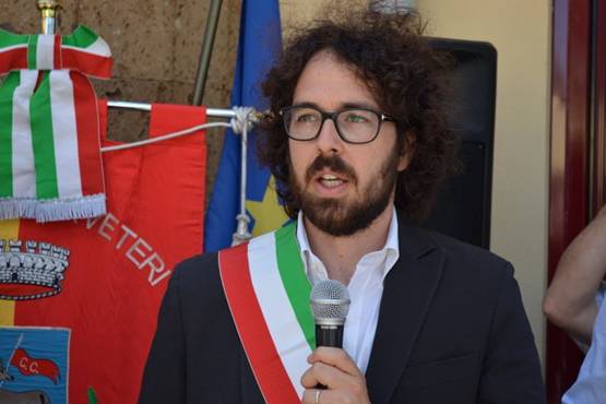 Cerveteri, il sindaco Pascucci: “Chiedo scusa a Vladimir Luxuria”