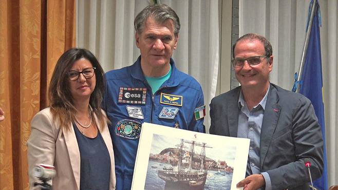 L’astronauta Paolo Nespoli chiude “Il Festival del Blu” a Gaeta