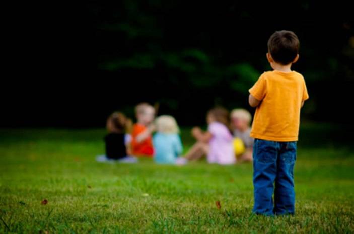 Cerveteri, spettro autistico: online il bando per i contributi alle famiglie