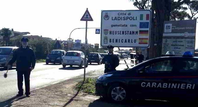 Controlli sul litorale, in 5 denunciati a Ladispoli per spaccio e guida senza patente