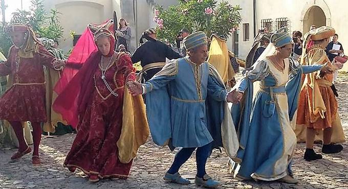 Danze medioevali al Castello di Santa Severa