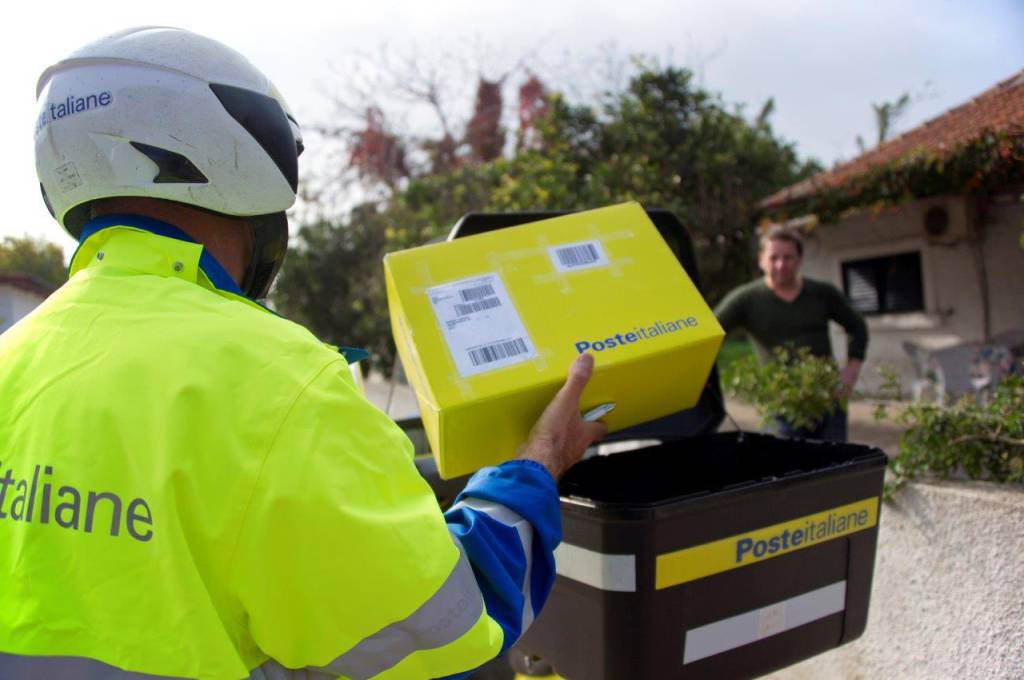 Consegna Pacchi, la rivoluzione delle poste sul litorale