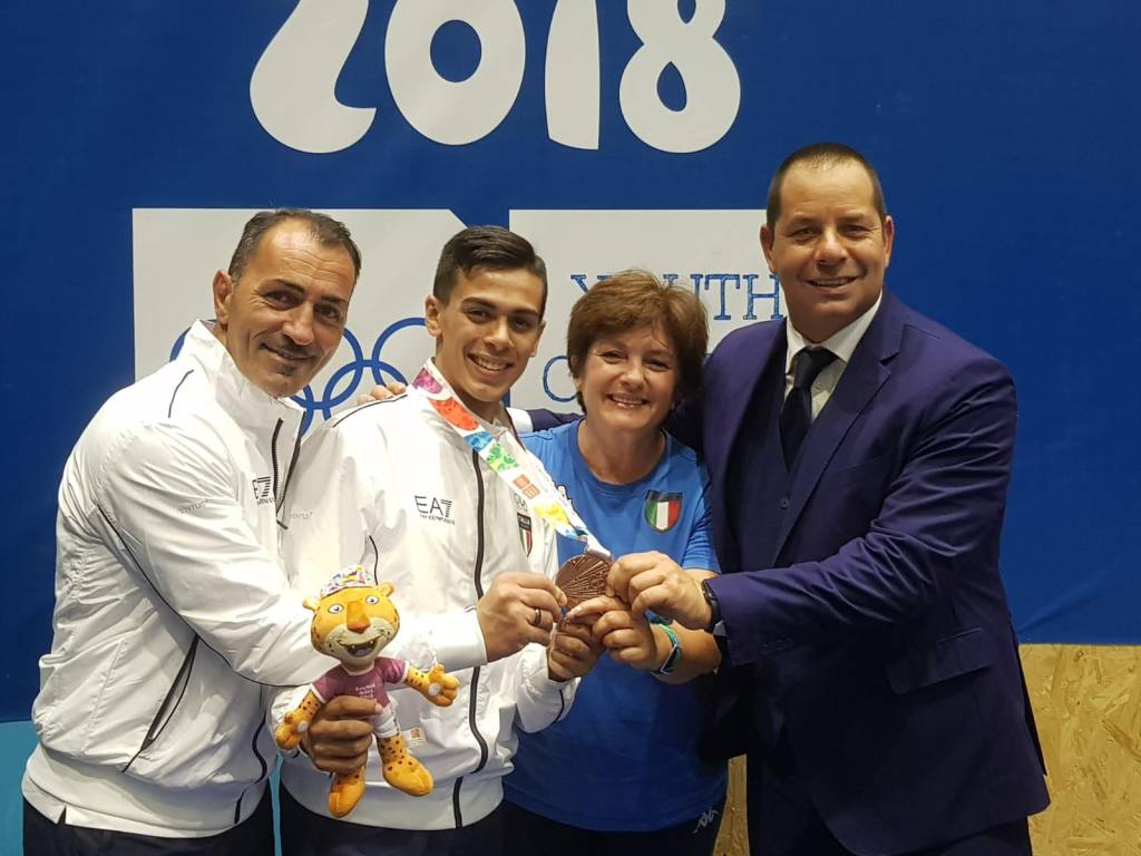 Olimpiadi, Rosario Ruggiero bronzo olimpico a Buenos Aires 2018: “Felicissimo, dedico la medaglia a chi mi ha sempre sostenuto”