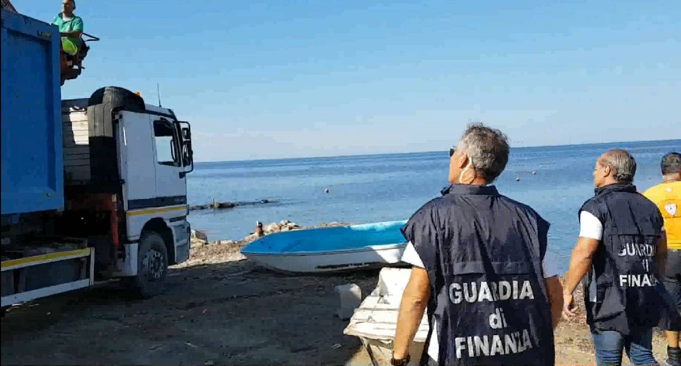 5 tonnellate di rifiuti speciali rimossi dalle spiagge di Santa Marinella