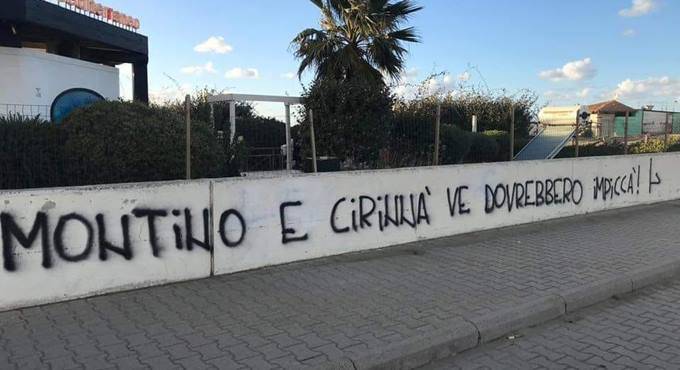 “A morte Montino e Cirinnà”, scritte contro il Sindaco di Fiumicino