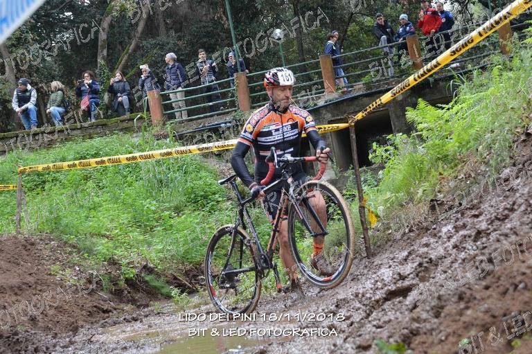 Team Bike Race Mountain Civitavecchia, Peschi, Crescentini e Cantoni, campioni regionali