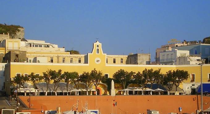 Ponza, Villa delle Tortore pronta per il restyling